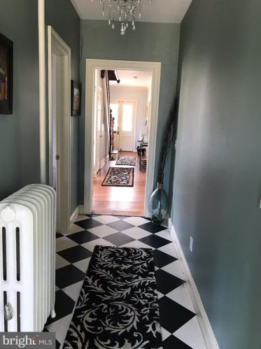 604 Goldsborough St, Easton, MD 21601-3906