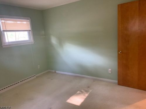 248 Camden Rd, Parsippany NJ 07054-3106 exterior