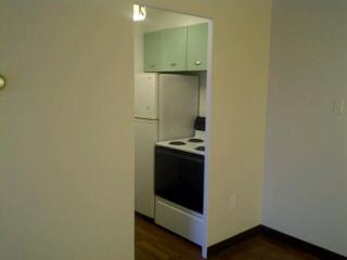 5230 5th Ave, Pittsburgh PA  15232-2186 exterior