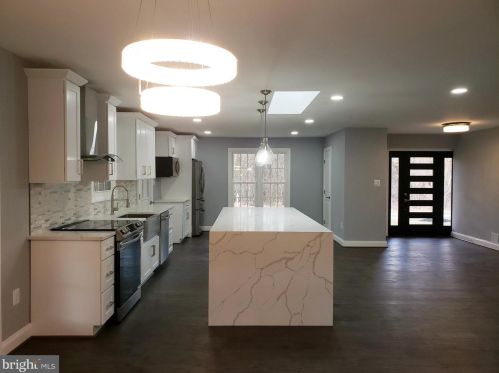 905 Mcneil Ln, Silver Spring MD  20905-4071 exterior