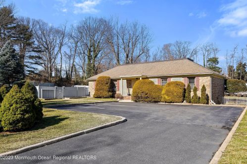 1838 State Route 35, Belmar NJ  07719-3531 exterior