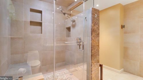 4512 Dolphin Ln, Alexandria VA 22309-3110 exterior