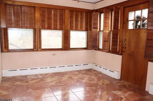 342 Haledon Ave, Paterson NJ 07508-2770 exterior