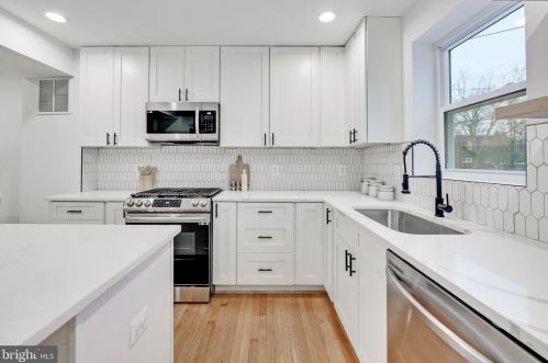 504 Glendale Ave, Alexandria VA 22301-1602 exterior