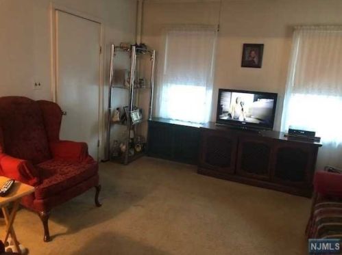 17 Msn St, Montclair NJ 07042-4518 exterior