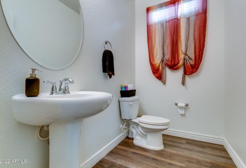 2571 73 Dr, Phoenix AZ 85043-7238 exterior