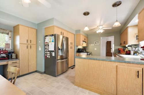 1611 Hillsdale Ave, Pittsburgh PA 15216-1822 exterior