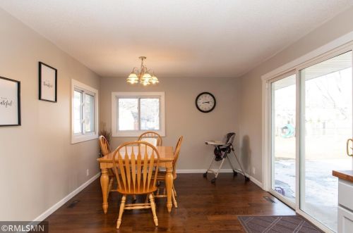 281 150th St, Saint Paul MN 55124-6992 exterior