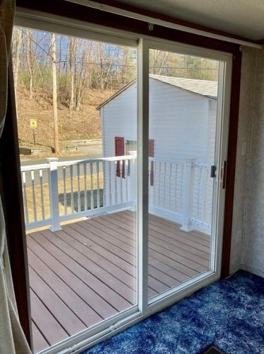 55 Holiday Cir, Chicopee MA 01020-2896 exterior