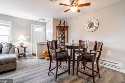 11 Warwick Way, Southampton NJ  08088-1143 exterior