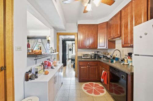 1702 Wolcott Ave, Chicago IL 60636-2126 exterior