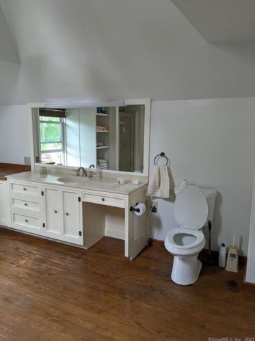 30 Church St, Seymour CT 06483-2503 exterior