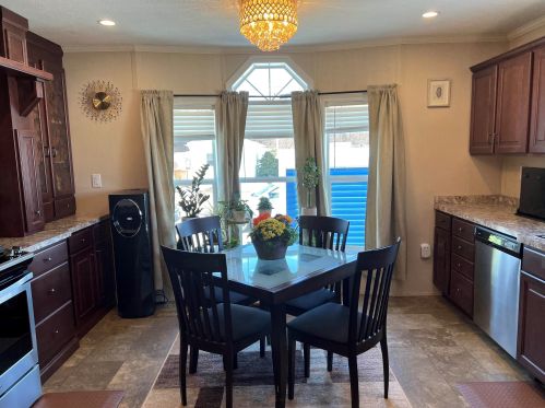 28 Grappone Dr, Concord NH  03301-7417 exterior