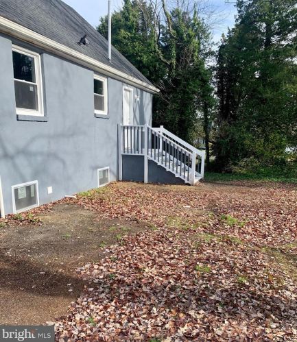 147 Garfield Ave, Blenheim NJ  08012-1119 exterior