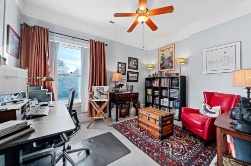 36 Portland Pl, Saint Louis MO 63108-1242 exterior