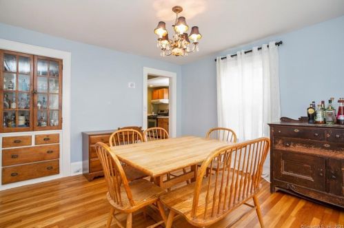 17 Osborne Ave, Norwalk CT 06855-1829 exterior