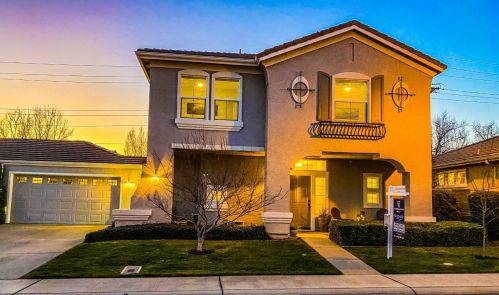 224 Marsalla Dr, Folsom CA 95630-7201 exterior