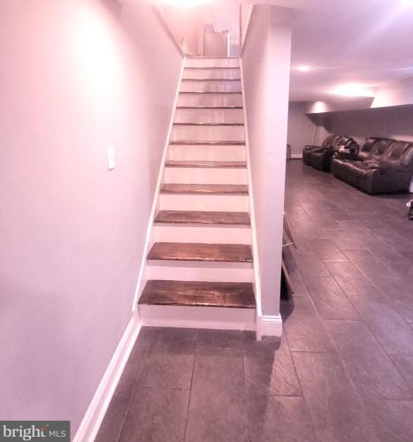 1124 Fillmore St, Philadelphia PA 19124-2927 exterior