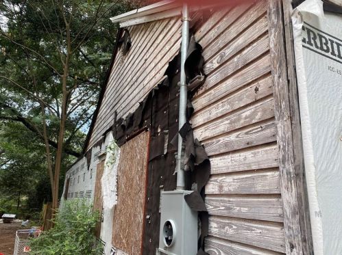 1277 Gus Thornhill Jr Dr, Atlanta, GA 30344-3508