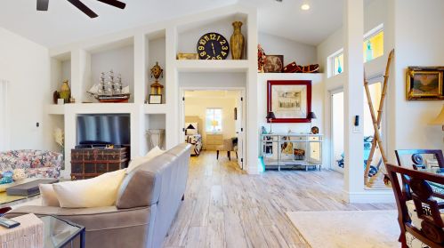 1590 Underwood Ave, Fort Pierce FL  34953-2586 exterior