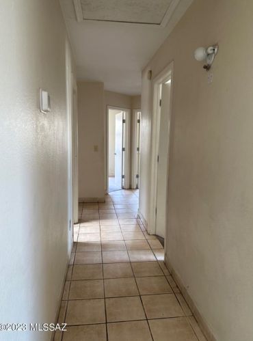 1765 Ransom Oaks Dr, Tucson AZ 85746-3173 exterior