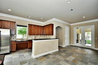 9026 Harbor Hills Dr, Houston TX  77054-6002 exterior