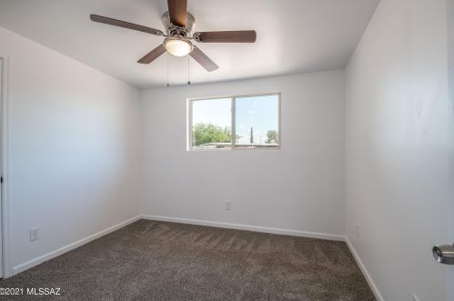 5749 Irving Ave, Tucson AZ  85706-4825 exterior