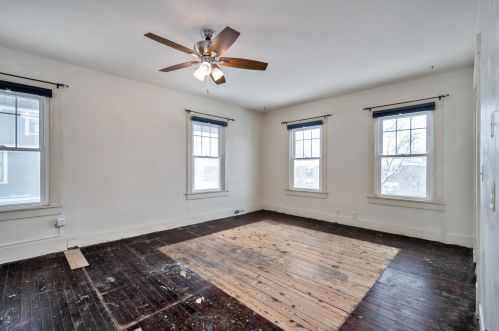 715 8 St, Manitowoc WI 54220-3921 exterior