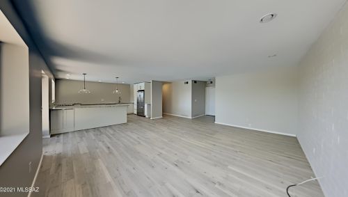 8332 Beverly St, Tucson, AZ 85710-5934