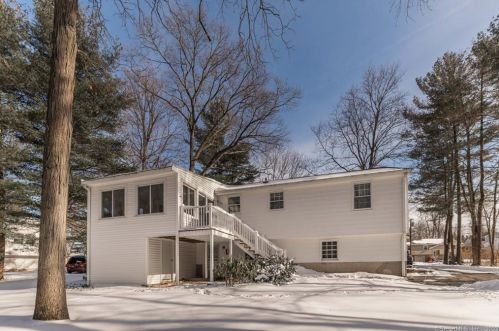 47 Lexton Dr, Farmington CT 06032-2412 exterior