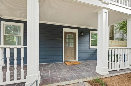 680 Holmes St, Atlanta GA  30318-7626 exterior