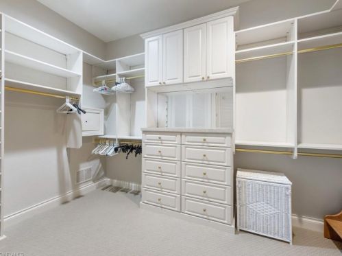 191 Colonade Cir, Naples FL 34103-8722 exterior