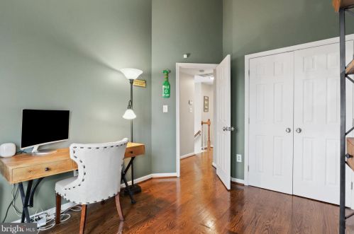 3809 Elbert Ave, Alexandria VA 22305-2042 exterior