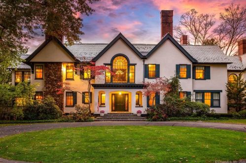 49 Mountain Spring Rd, Farmington, CT 06032-1612