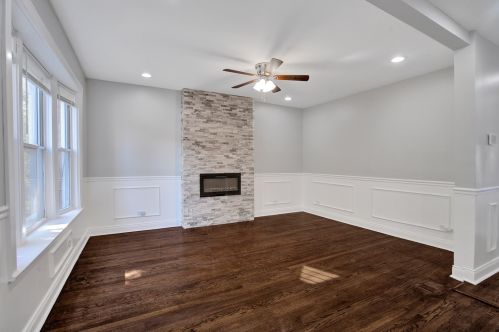 7112 Rhodes Ave, Chicago IL  60619-1114 exterior