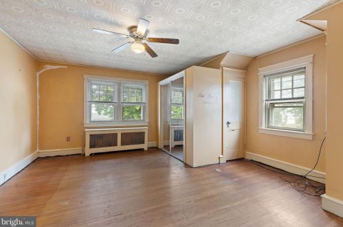 101 Elkinton Ave, Chester PA 19013-5030 exterior