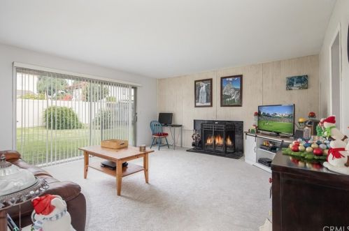 423 Cienaga Dr, Fullerton CA 92835-1103 exterior