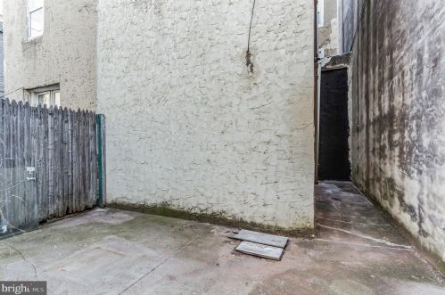 814 9 St, Philadelphia PA 19148-3701 exterior