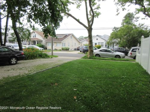 408 13th Ave, Belmar, NJ 07719-2432