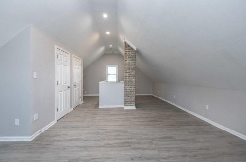 4650 38th St, Milwaukee WI  53221-2014 exterior