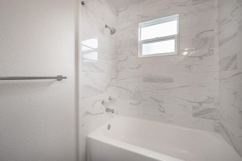 1806 Comanche Ave, Tampa FL  33610-8224 exterior