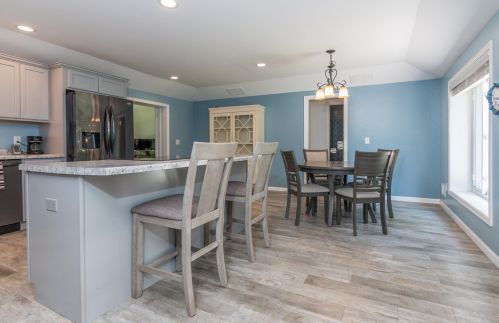 5555 2 St, Kalamazoo MI 49009-8576 exterior