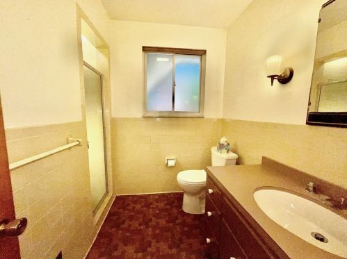 133 Country Clb Dr, Pittsburgh PA 15228-2652 exterior