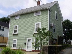 81 Dalby St, Newton, MA 02458-1032