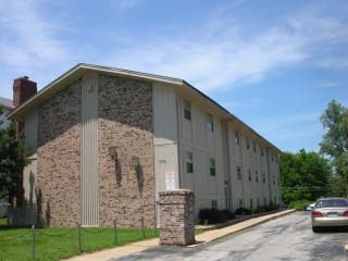 1039 Elm St, Springfield MO  65806-2610 exterior