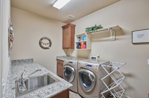 147 Pronghorn Pl, Montgomery TX 77316-6402 exterior