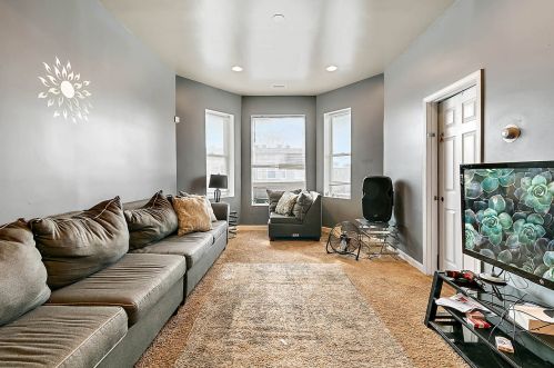 1511 Drake Ave, Chicago IL 60623-2168 exterior