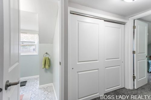 183 Muskegon St, Cedar Springs MI 49319-9594 exterior