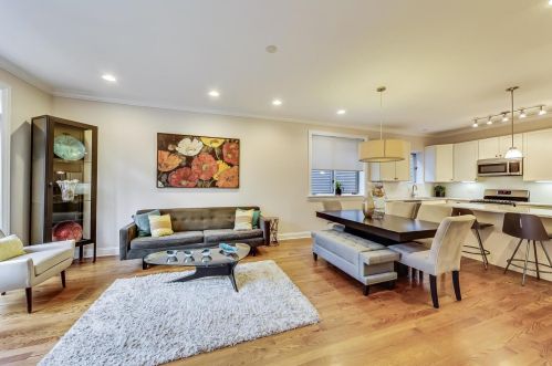 1928 Diversey Pkwy, Chicago, IL 60614-1014