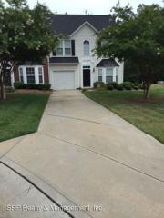 1608 Backcreek Ln, Gastonia NC  28054-5871 exterior